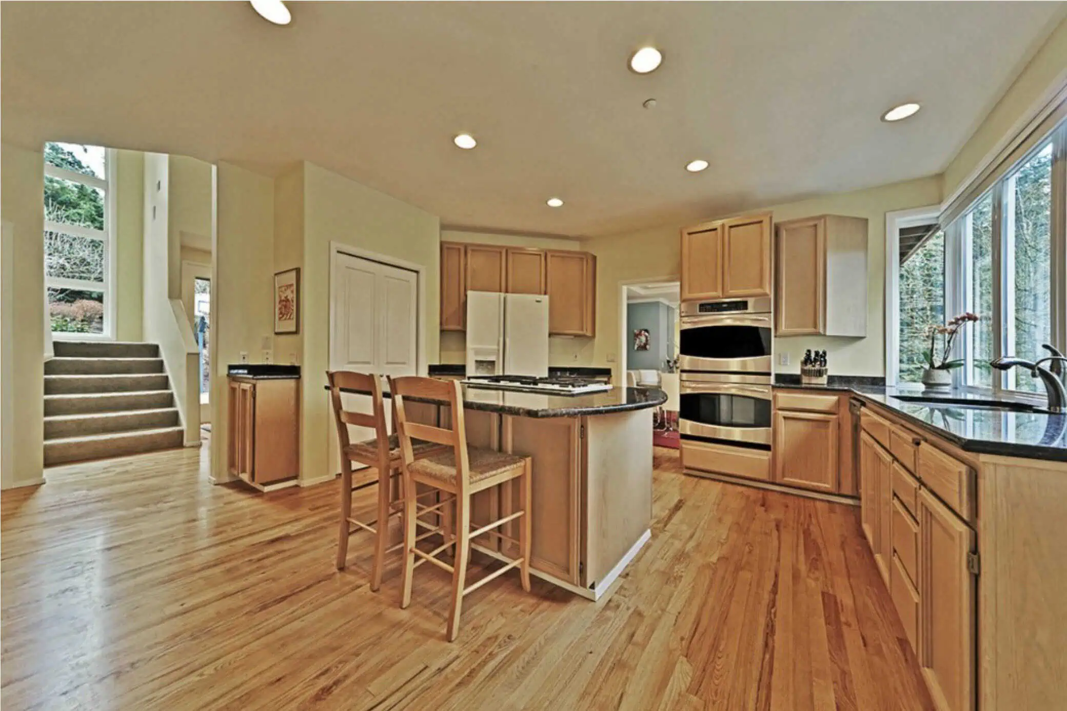 Kitchen before remodel - Sammamish